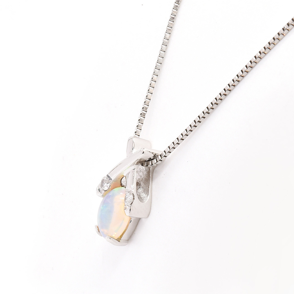 オパールペンダント