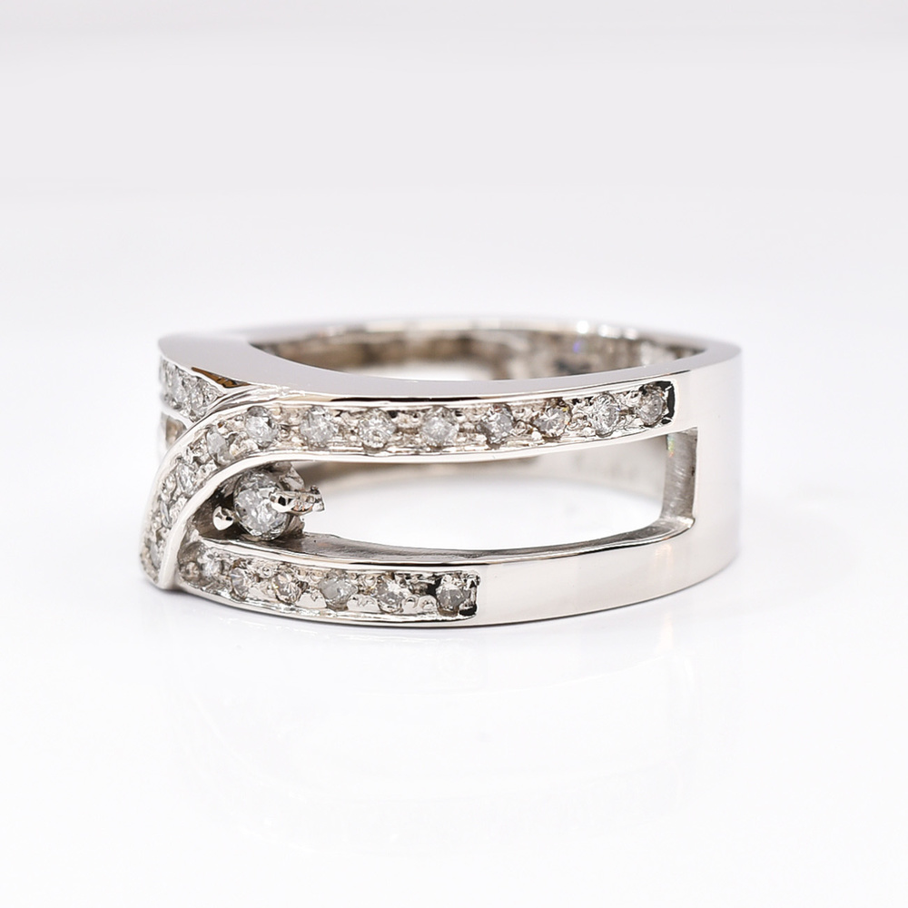 ダイアモンドリング