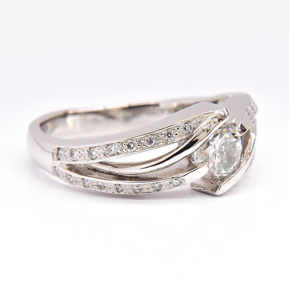 ダイアモンドリング