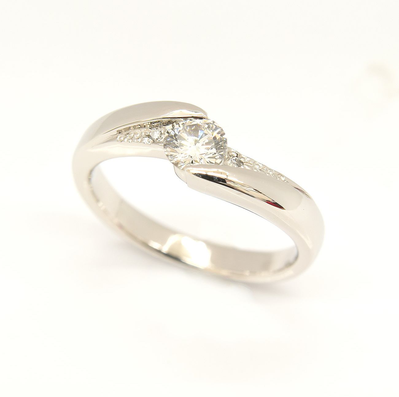 ダイアモンドリング