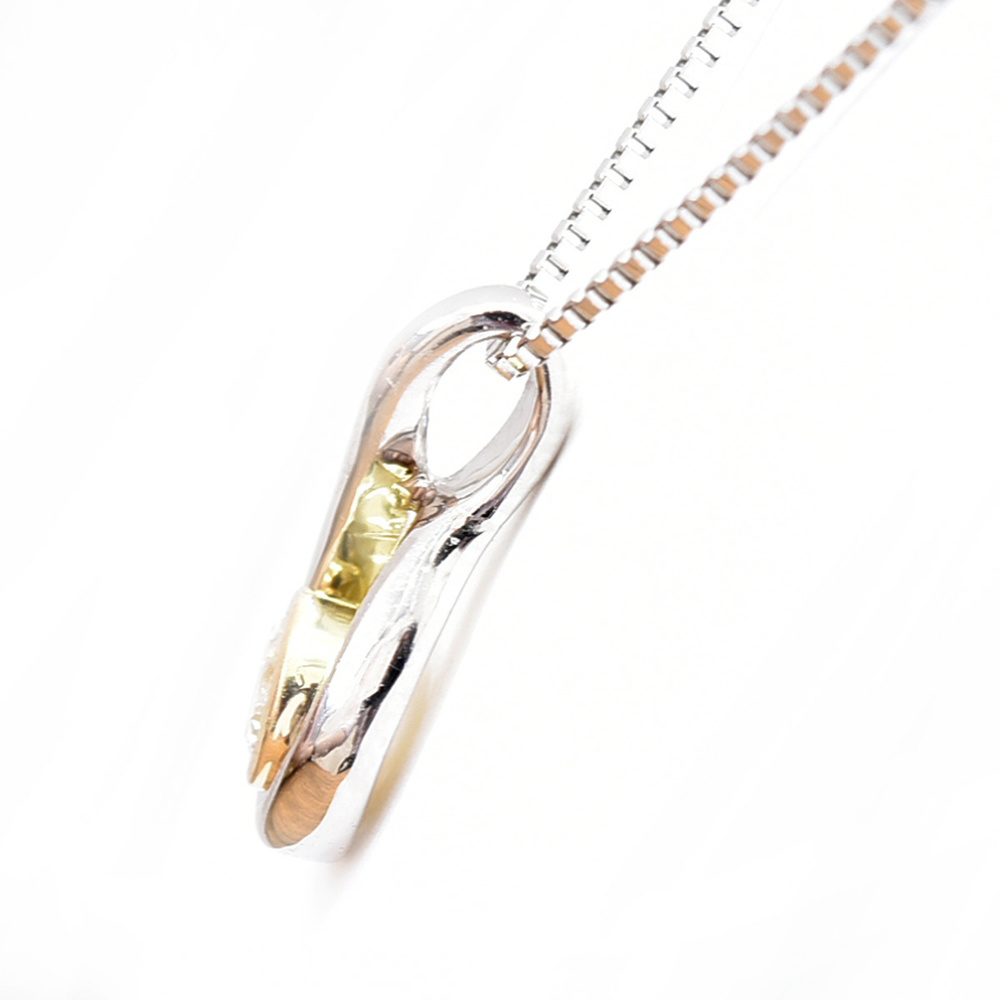 ダイアモンドペンダント