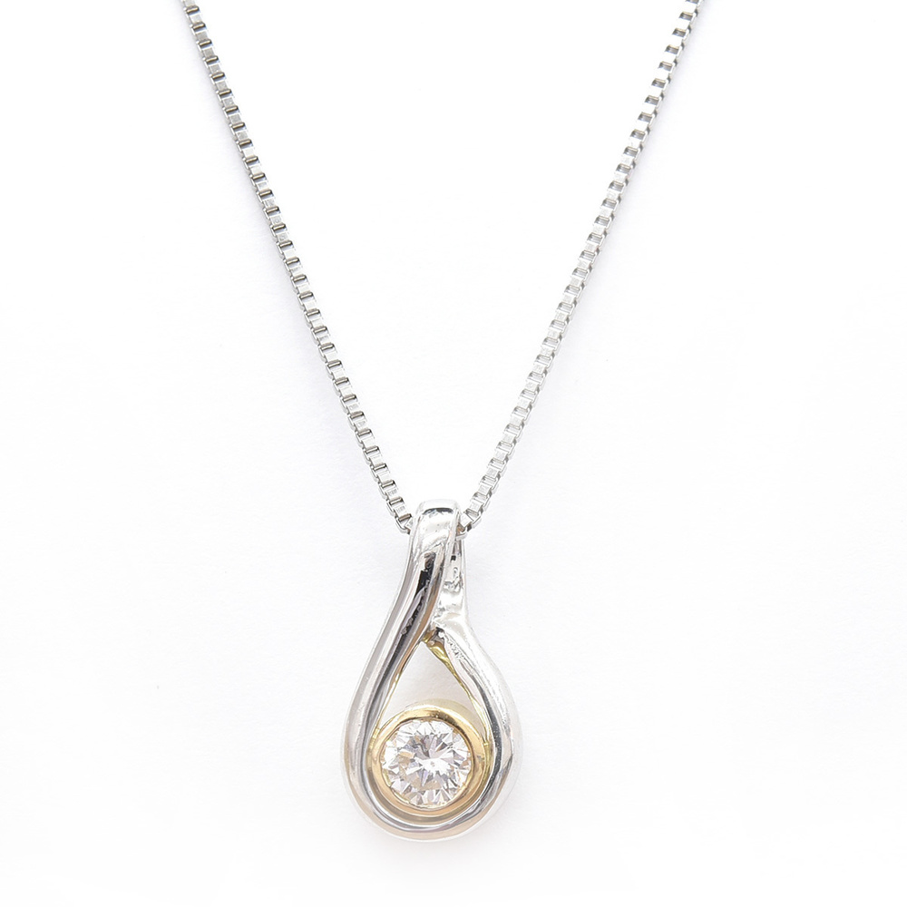 ダイアモンドペンダント